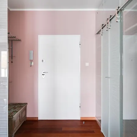 Lasek Marcelinski 2-bedroom By Bookinghost Lejlighed